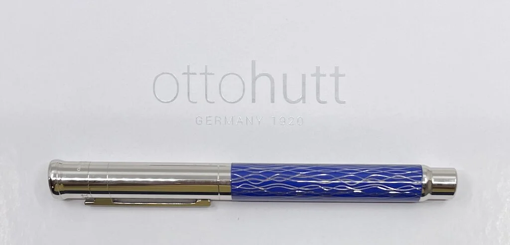 Otto Hutt Design 04 Wave Blue Fountain Pen Review — The Pen Addict